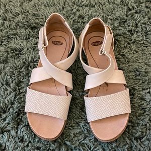 Dr. Scholl’s shoes sandals